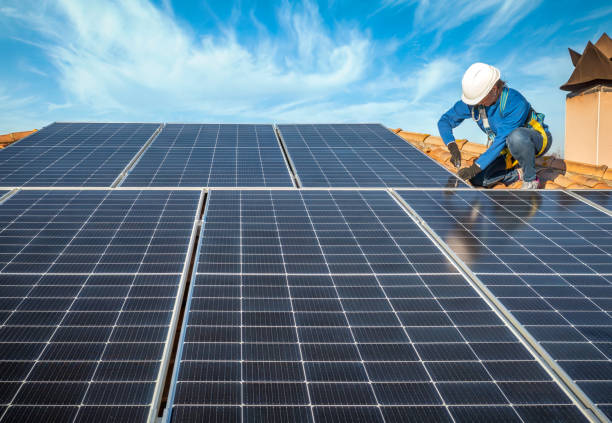 Best Roof Insulation Installation  in University Of Virginia, VA